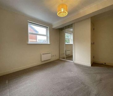 Colleton Court, Colleton Mews, Exeter, Devon, EX2 - Photo 3