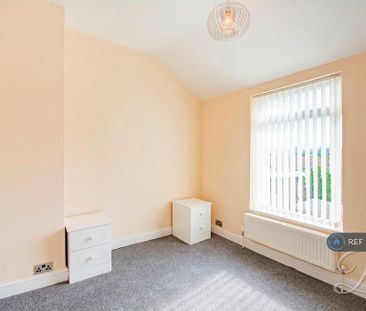 2 bedroom terraced house to rent - Photo 6