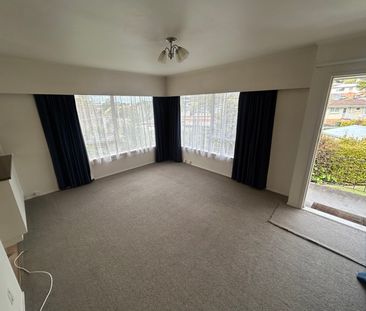 Glenfield, 2/16A Diana Drive - Photo 4