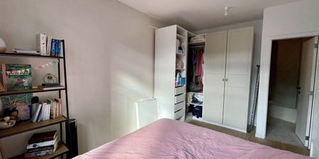 Appartement te huur in Antwerpen voor € 1.120 met 2 slaapkamers - Foto 3