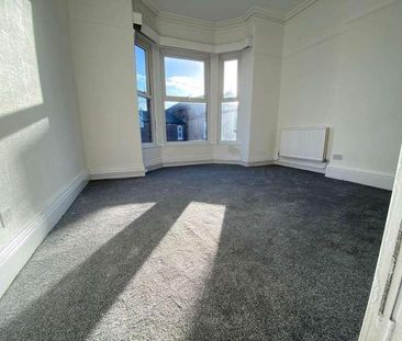 Lyme Grove, Stockport, SK2 - Photo 5