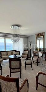 Lakeside Luxury Gem with Panoramic Views and Private Marina Access - Foto 4