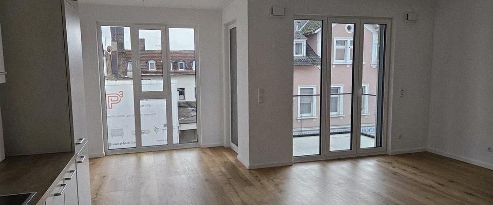 Bitte um schriftl. Anfrage: Ruhige 3 Zi. WHG in zentraler Lage von Bad Homburg zu vermieten. - Photo 1