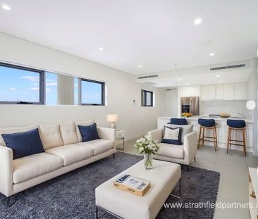 Arriva Strathfield | Huge Luxury 2 Bedroom Apartment - Photo 2