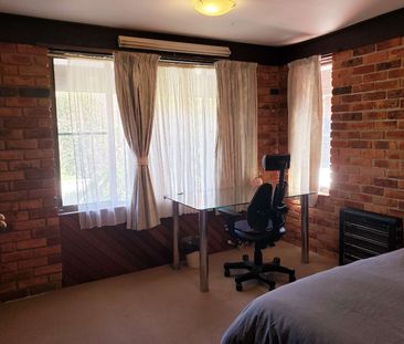 Castle Hill - Photo 6