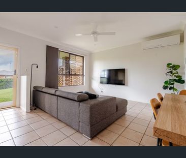 Available March 2026 - a 2 Bedroom Retreat in Nerang! - Photo 1