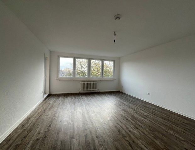 Großzügig geschnittene 3-Zimmer-Wohnung in guter Wohnlage - Photo 1