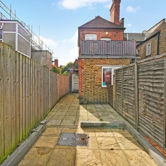 1 bedroom apartment to rent - Photo 1
