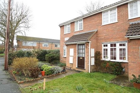 South Road, Woking - Photo 3
