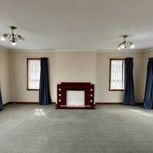 The Best of Dominion Road at Your Doorstep! - Photo 2