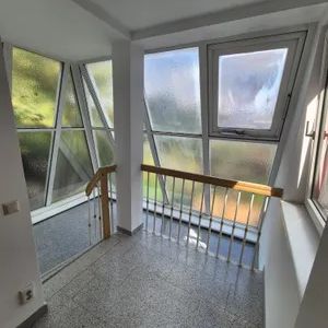 Helle 2,5- Zimmer Wohnung nähe U2 - Photo 3