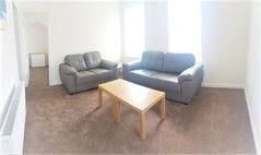 3 bedroom apartment to rent - Photo 2