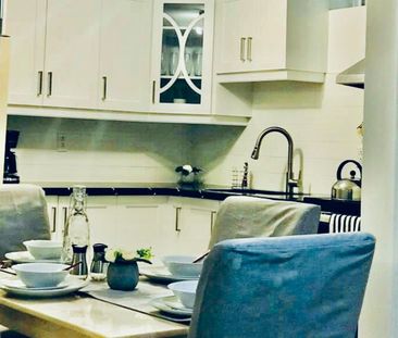 For Lease - 289 Laurentian Avenue Unit# Room#B, Mississauga, Ontario - Photo 4