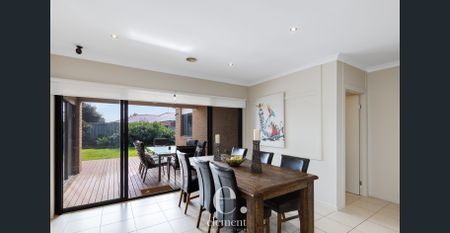 Easy Living on the Surf Coast | Self Contained Room - Photo 5