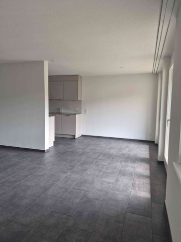 2.5 Zimmer, 70 m², 1. Stock - Photo 4
