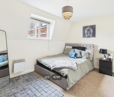 2 bedroom apartment to rent - Photo 4