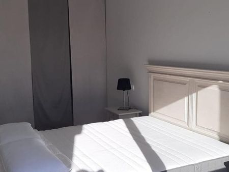 2 bedroom luxury penthouse for rent in Nueva Andalucia, Andalusia - Photo 3