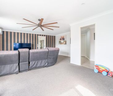 Family Entertainer – Break Lease - Photo 1
