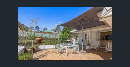 COMING SOON Beautifully Renovated 5-Bedroom Family Home in the Heart of Helensvale - Photo 2