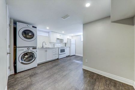 For Lease - 607 Wychwood Street Unit# BSMT, Oshawa, Ontario - Photo 4