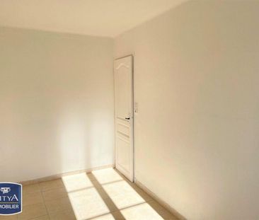 Location Appartement 4 pièces 69m² PEYROLLES EN PROVENCE 13860 - Photo 6