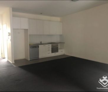 $500 per week - Photo 6