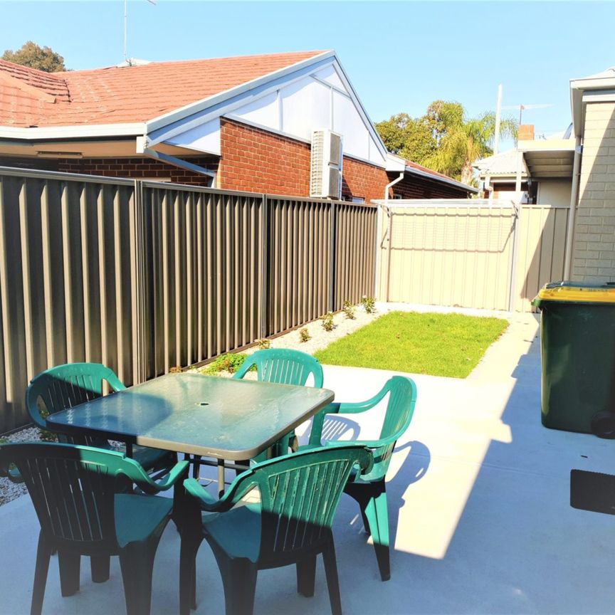 Fifth St, Brompton (A) – Room B - Photo 1
