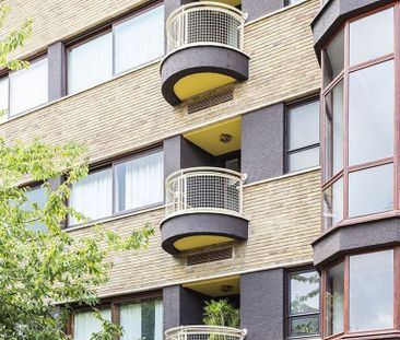 Appartement te huur in Wilrijk voor € 1.075 met 2 slaapkamers - Photo 4