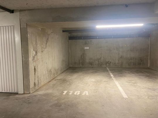 Appartement 2 pièce(s) meublé de 2022 avec terrasse et parking sécurisé - Photo 1