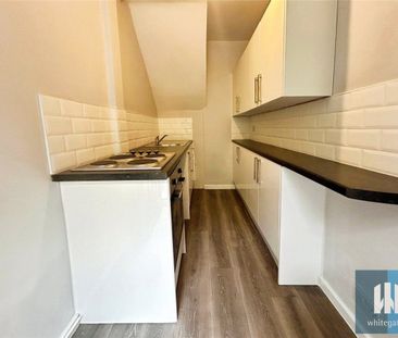 Emmanuel Terrace, Lockwood, Huddersfield, HD4 - Photo 1