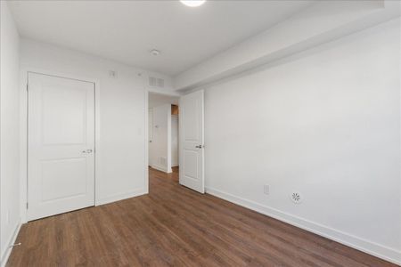 For Lease - 200 Railway Engine House Way, Whitby, Ontario - Photo 2