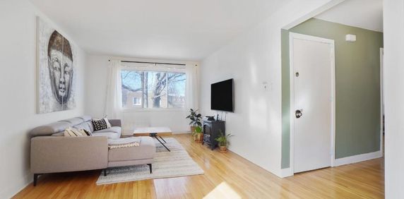 Grand 5½ lumineux rénové à Laval-des-Rapides - Photo 2