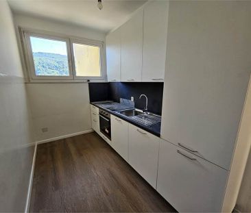 Chiasso, in affitto ottimo 3.5 locali con balcone - Foto 2
