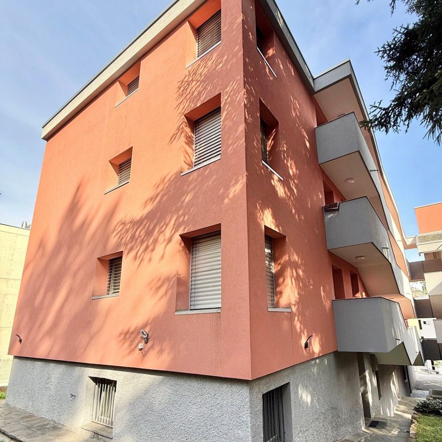 FINO A 3 MESI GRATUITI 4.5 locali affittasi a Sorengo - Foto 1