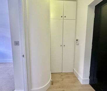 Hill Avenue - Photo 4