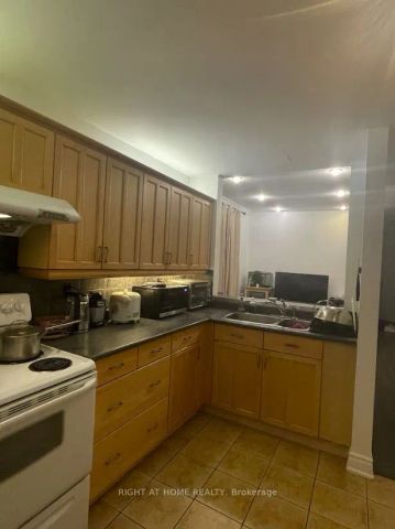 75 Bartlett Avenue #Main - Photo 3