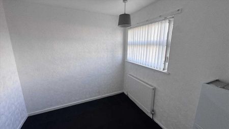 3 bedroom townhouse to rent - Photo 2