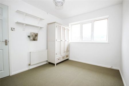 Meadowbank, - Photo 5