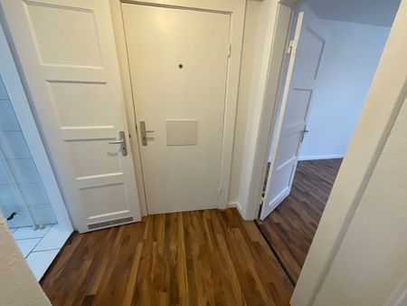 2 Zimmer-Wohnung mit Tageslichtbad mit Dusche und geräumiger Küche - Foto 3