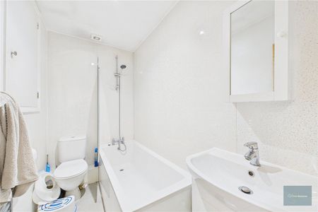 Brecon Close, Melksham, Wiltshire, SN12 - Photo 3