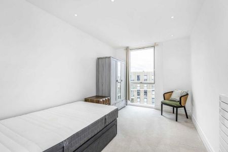 3 bedroom flat to rent - Photo 3