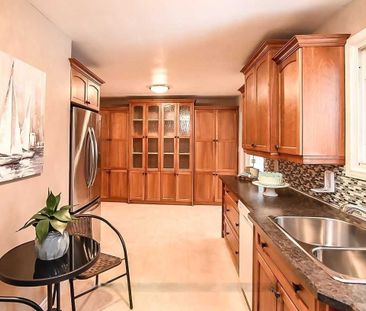 For Lease - 23 Woodsview Avenue, Grimsby, Ontario - Photo 3