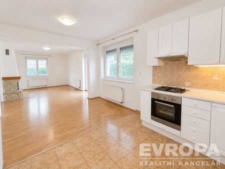 Pronájem rodinného domu 200 m², Průhonice - Photo 5