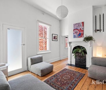 Two Bedroom Home in Brunswick - Photo 1