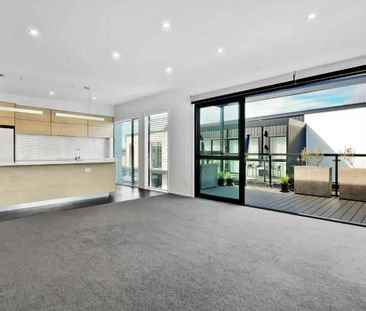 Two Bedroom City Apartment - Photo 1