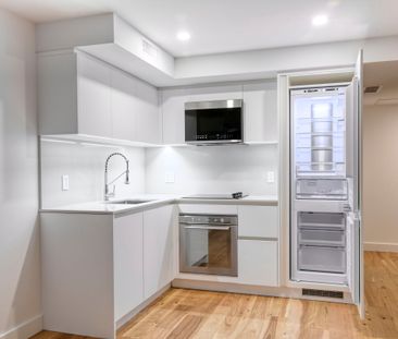 3460 Peel Street - Photo 6