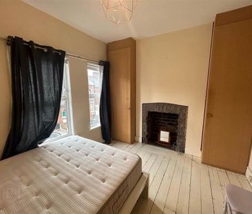 11 Sandhurst Gardens, Stranmillis, Belfast, BT9 5AW - Photo 3