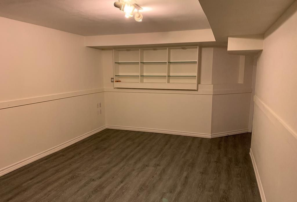 For Lease - 100 Beddoe Drive Unit# 4, Hamilton, Ontario - Photo 1