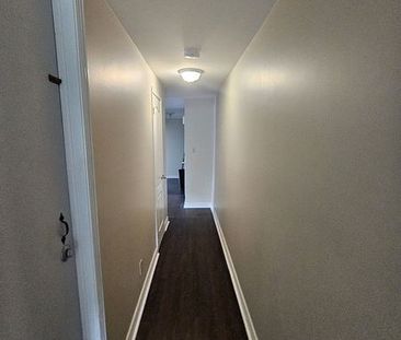 For Lease - 4570 PENETANGUISHENE Road Unit# North, Springwater, Ont... - Photo 5