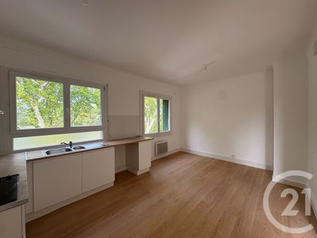 Location Appartement 4 pièces 103m² MONTPELLIER 34090 - Photo 5